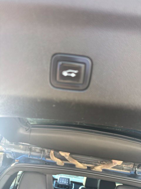 Used 2021 Gray Chevrolet Premier image 36
