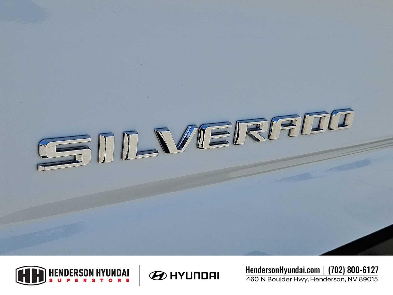 2021 Chevrolet Silverado 1500 LTZ - Photo 11