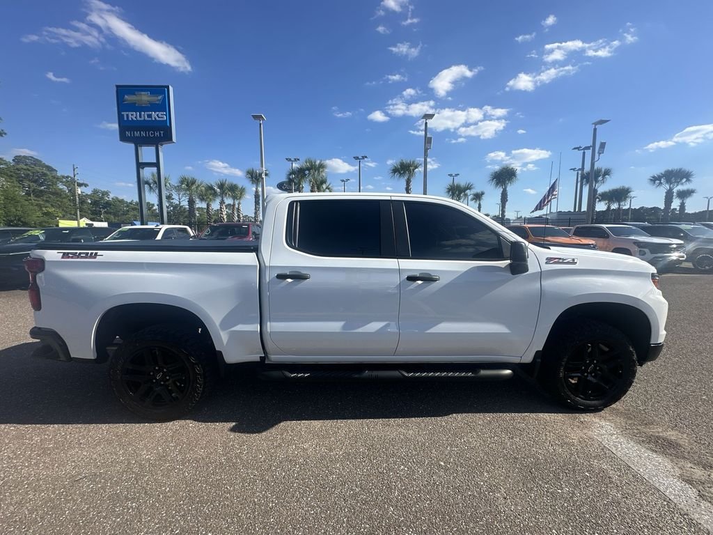 Used 2024 Summit White Chevrolet Custom Trail Boss image 17