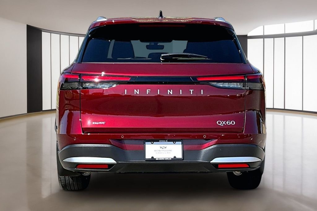 Used 2026 Red INFINITI LUXE image 4