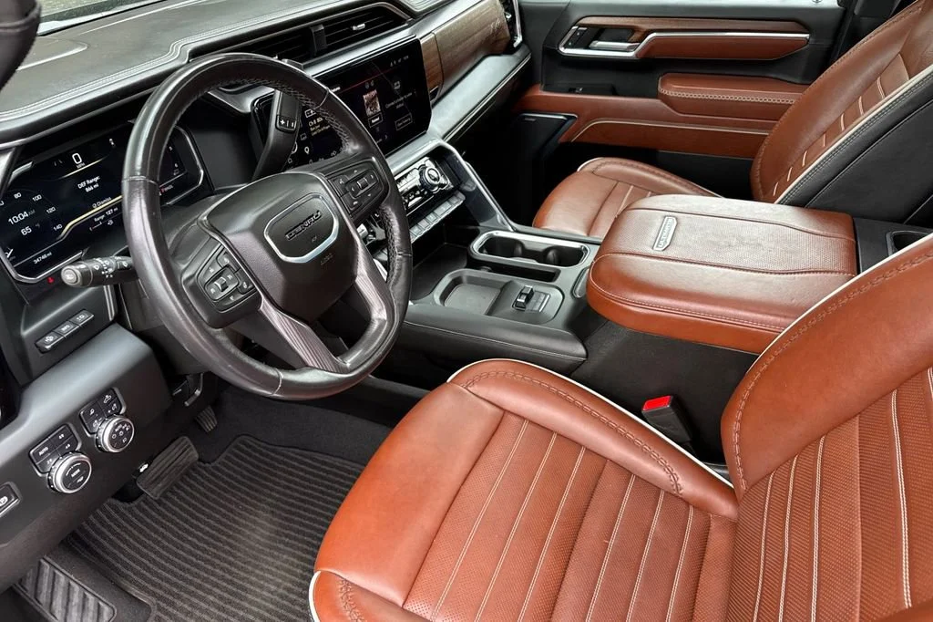 2024 GMC Sierra 3500HD Denali Ultimate - Photo 10