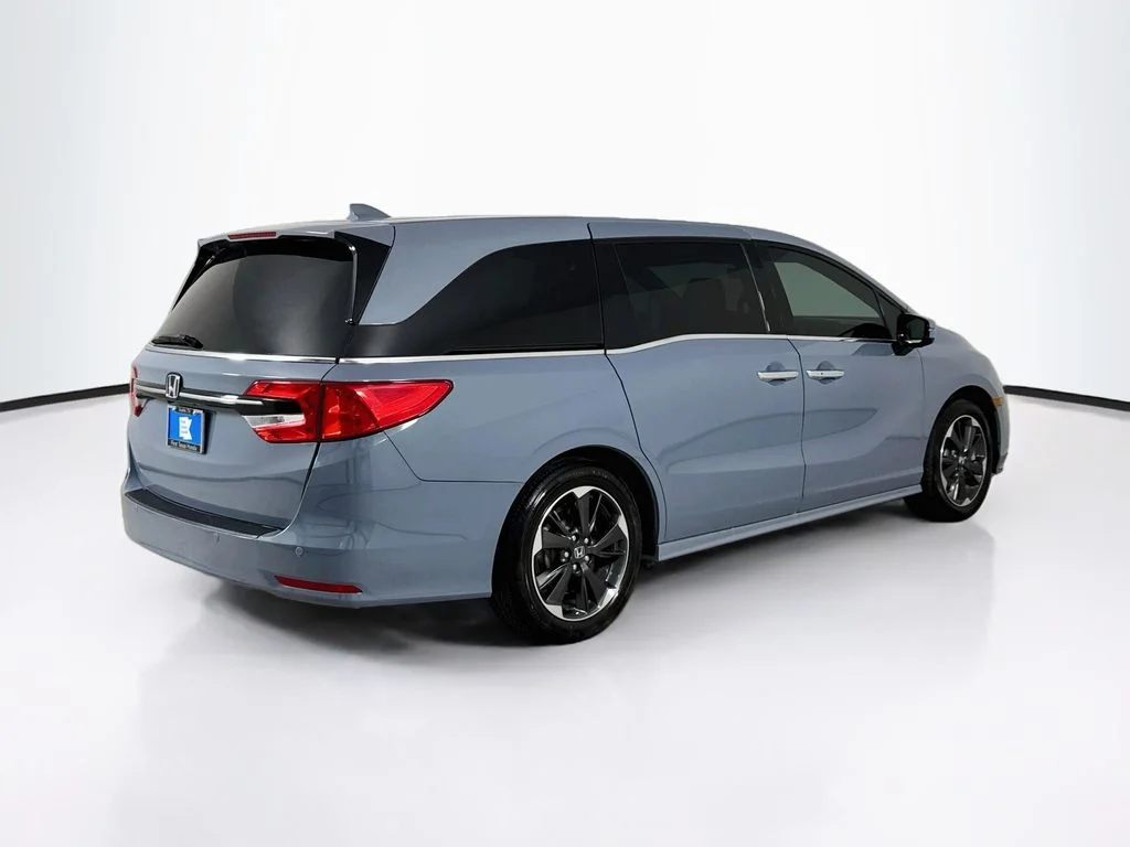 Certified Used 2024 Sonic Gray Pearl Honda Elite image 8