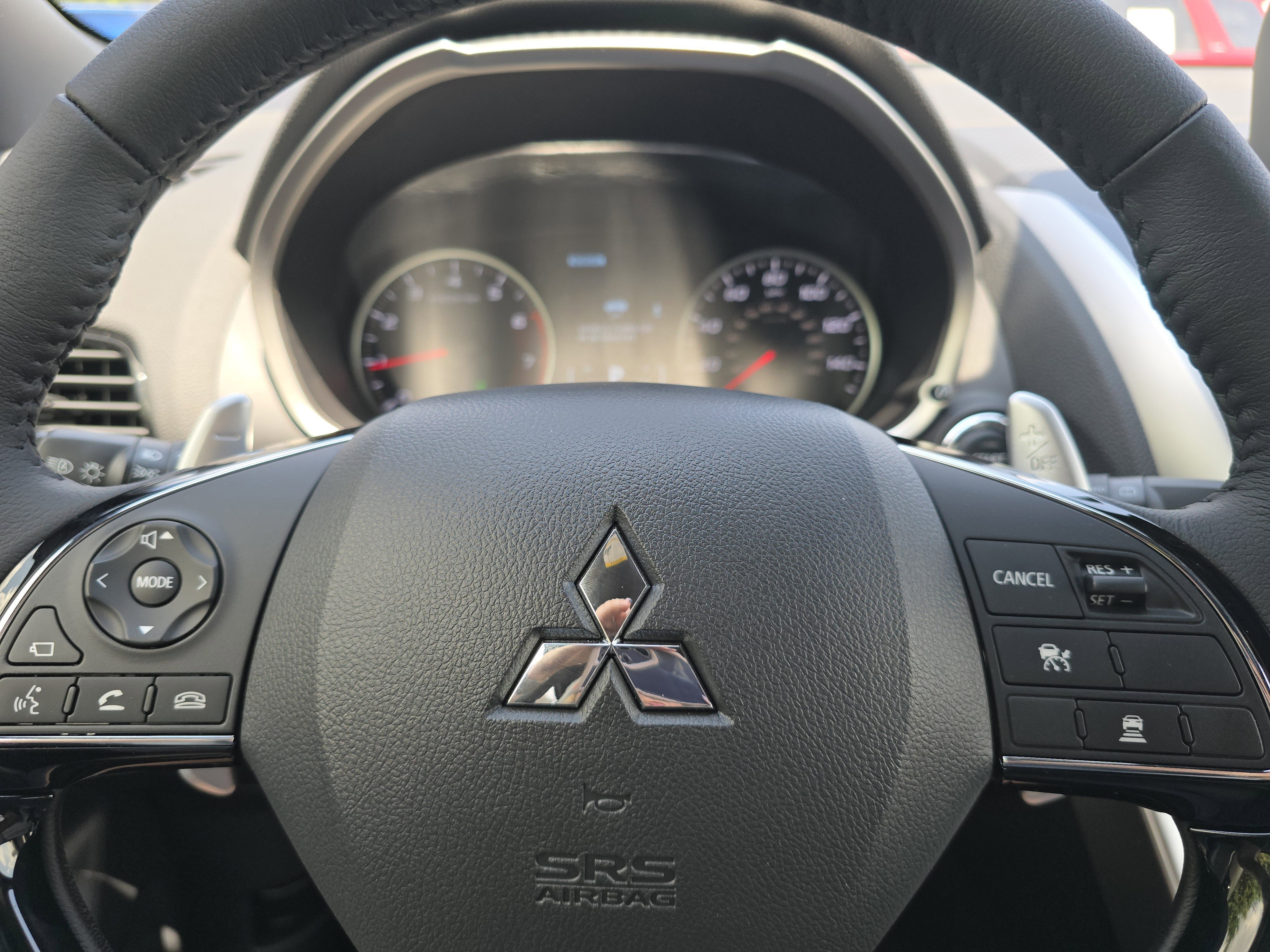 2025 Mitsubishi Eclipse Cross SEL - Photo 13