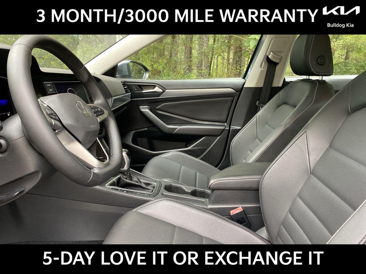 Used 2022 Platinum Gray Metallic Volkswagen SE image 7