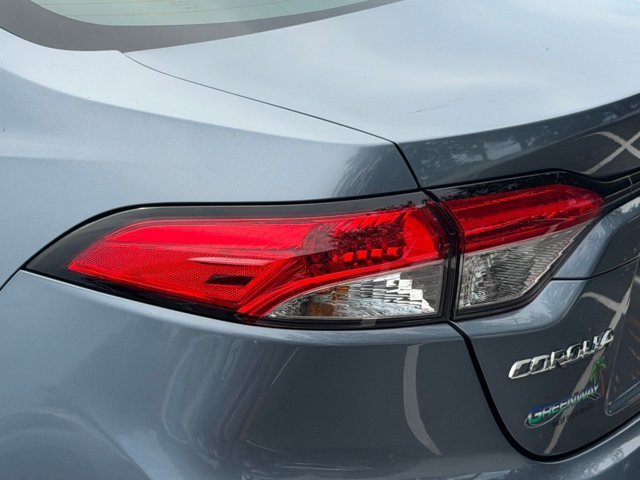 Used 2024  Toyota LE image 37