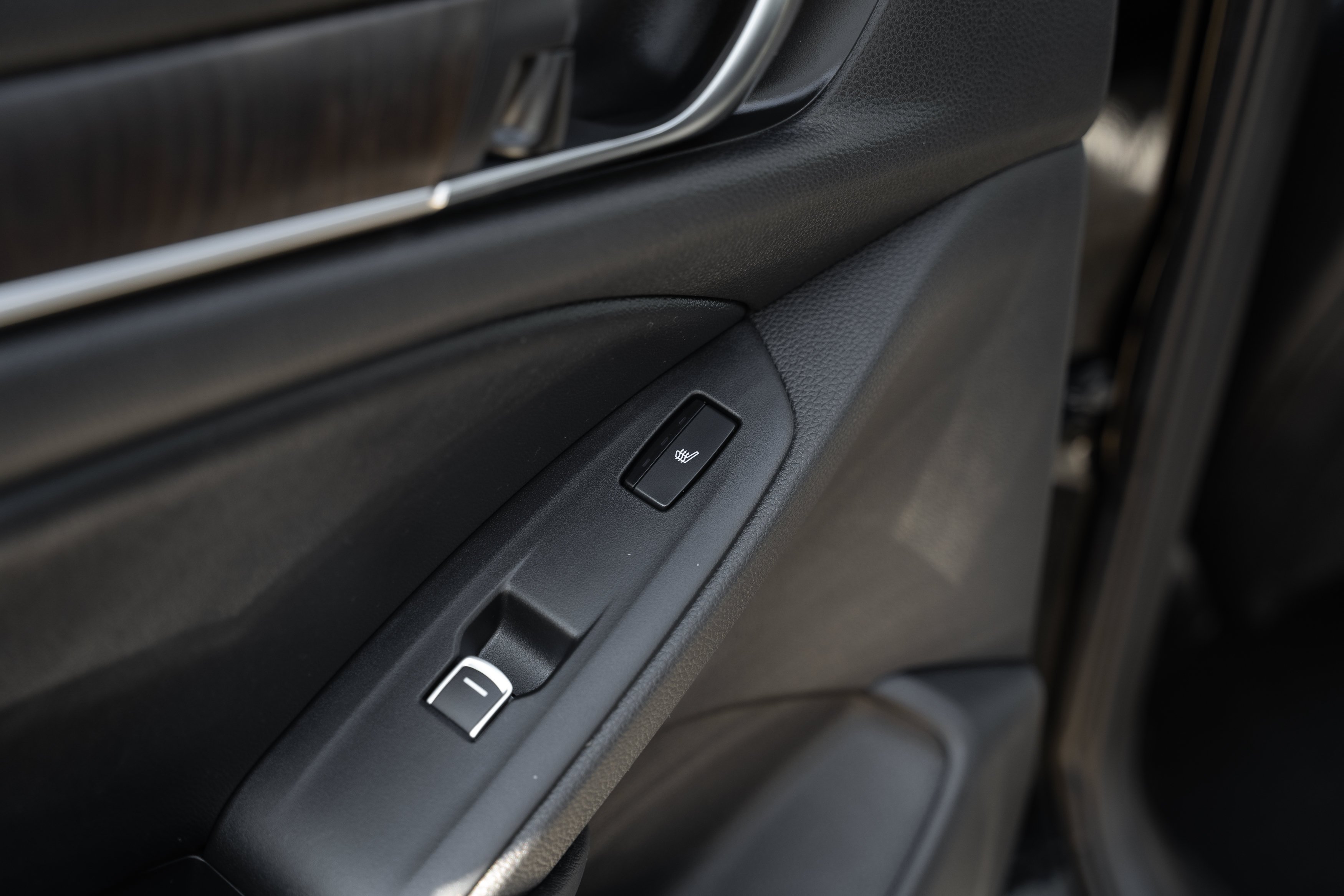 Used 2022 Crystal Black Pearl Honda Touring image 21