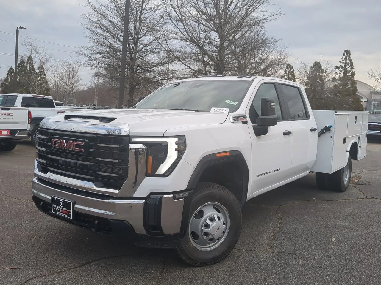 New 2026 Summit White GMC Pro image 1