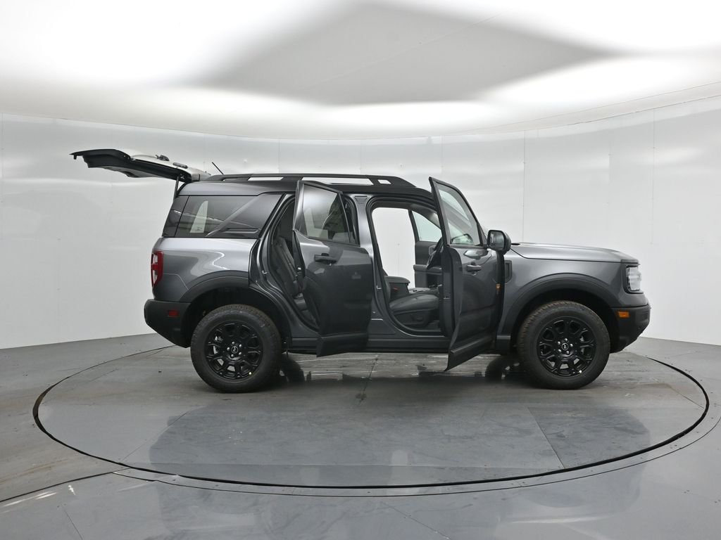 New 2026 Carbonized Gray Metallic Ford Badlands image 4