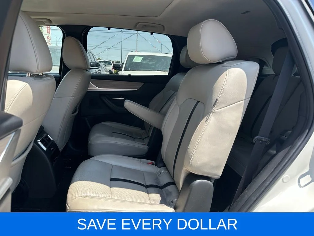 Used 2024 White Mazda 3.3 Turbo Premium image 20