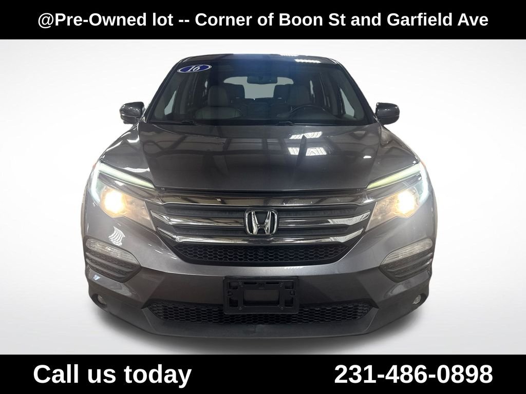 Used 2016  Honda EX-L image 8