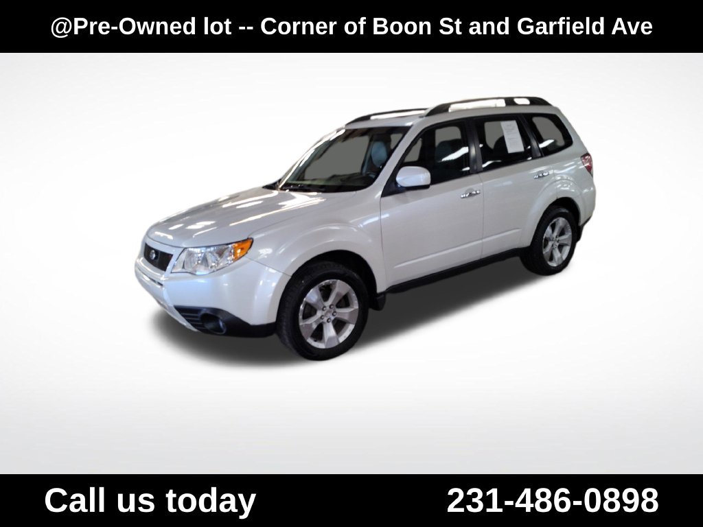 Used 2011 White Subaru 2.5X image 1