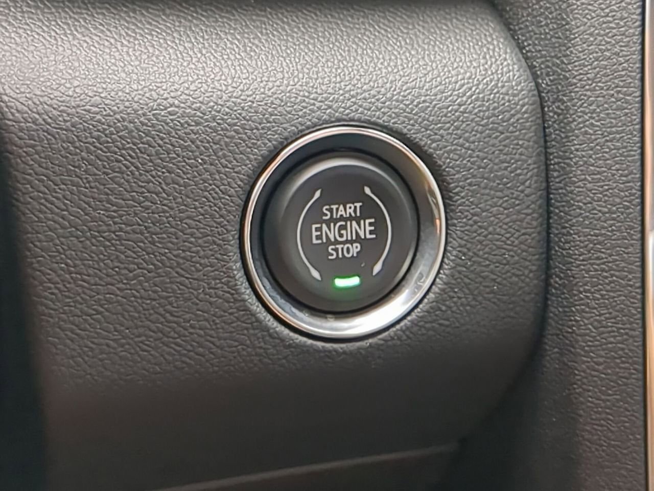 2026 GMC Acadia Elevation - Photo 13