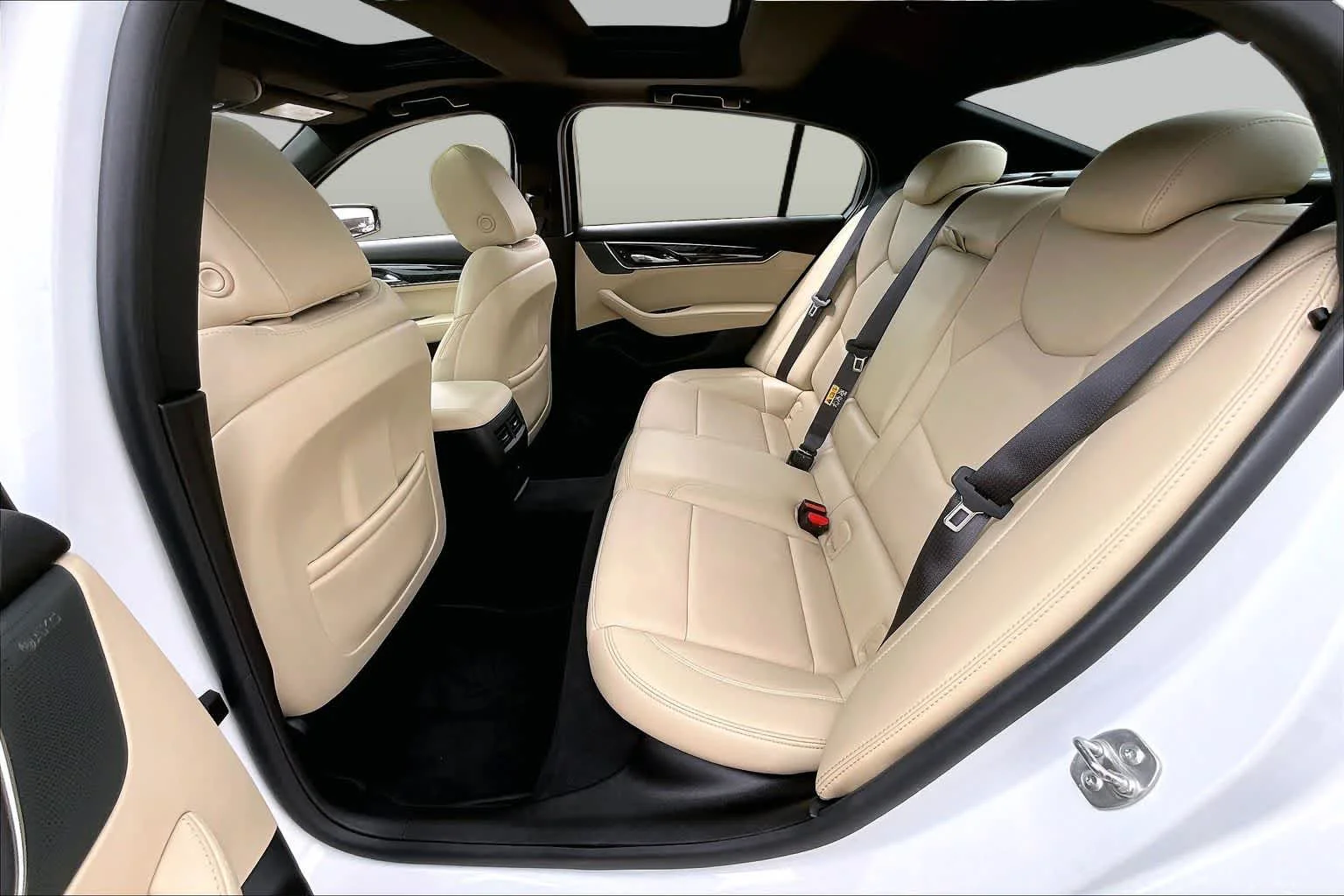 Used 2025 Summit White Cadillac Premium Luxury image 19