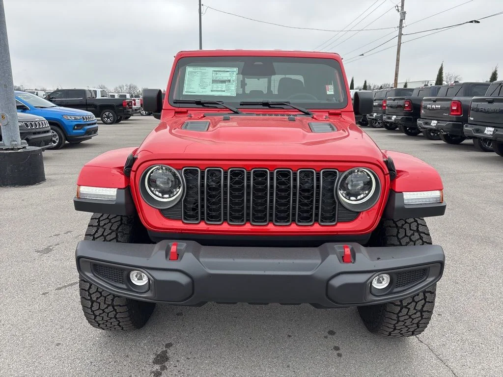New 2026 Firecracker Red Clear-Coat Exterior Paint Jeep Rubicon image 8