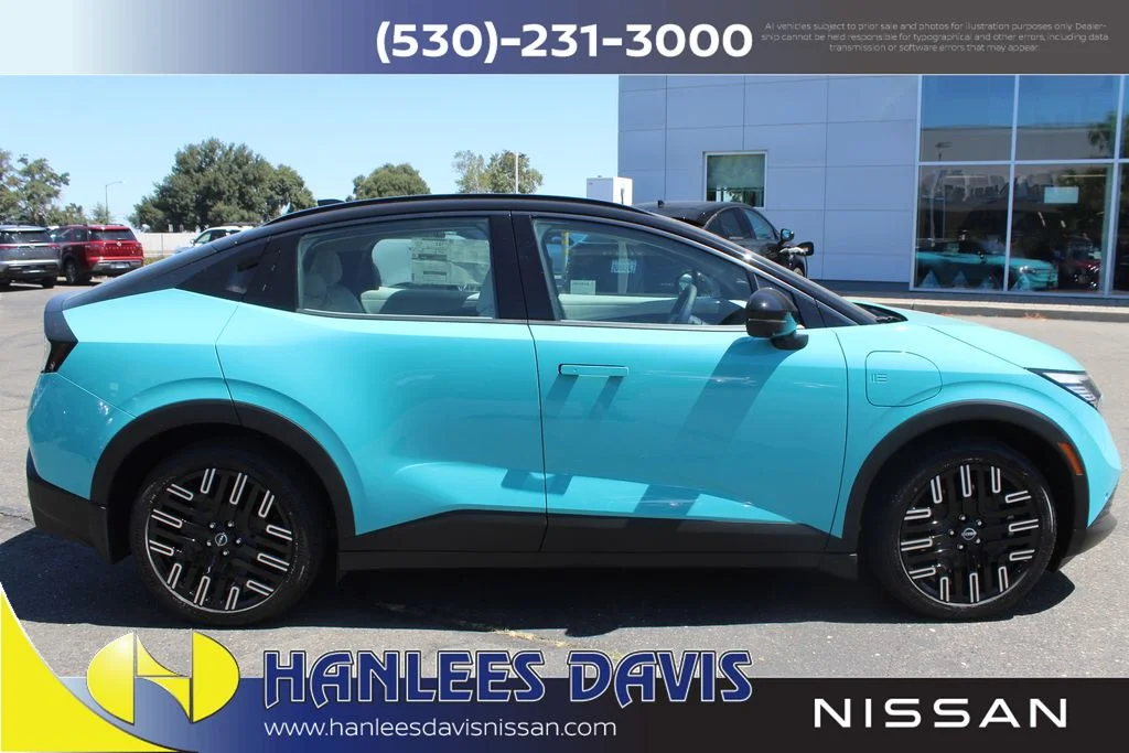 New 2026 Seabreeze Blue Pearl / Super Black Two-tone Nissan Platinum+ image 6