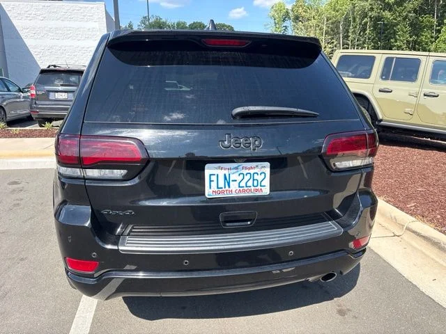 Used 2019 Black Jeep Altitude image 8