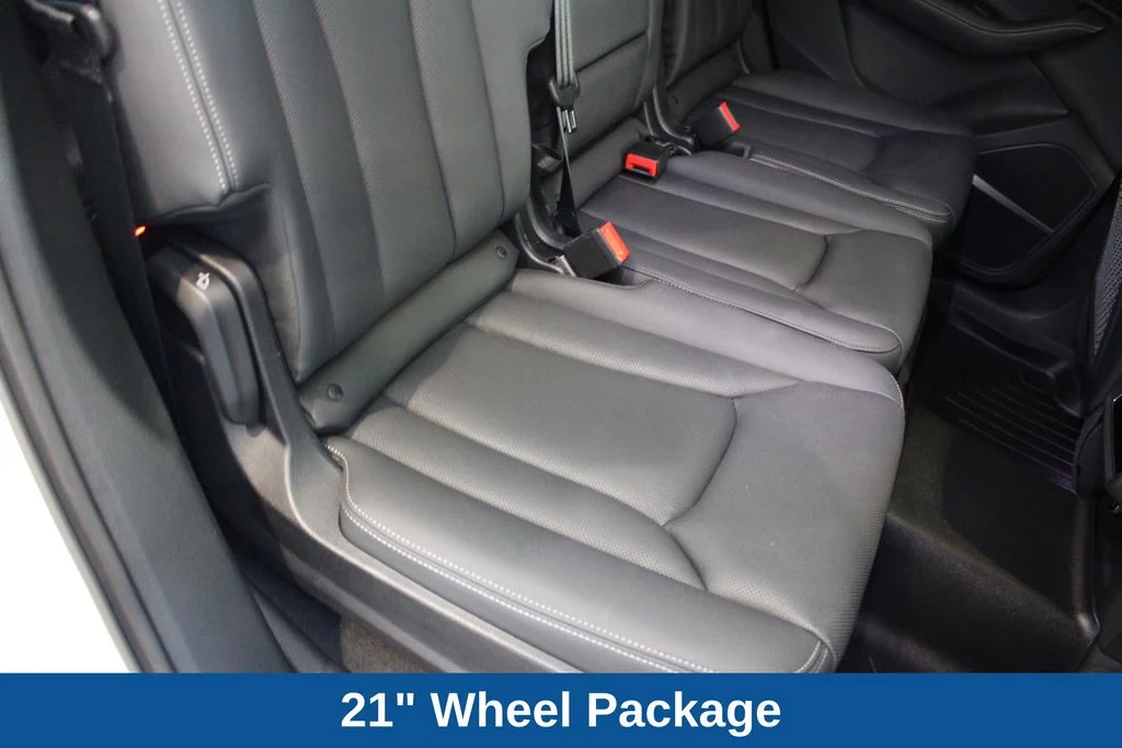 Used 2025 White Audi 45 Premium Plus image 25