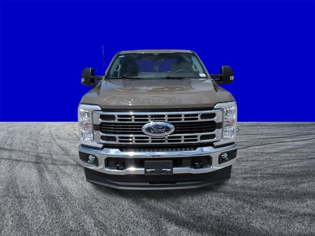 New 2026 Gray Ford XLT image 9