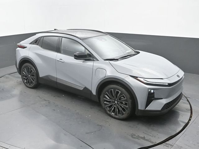 Used 2026 Cement Toyota XSE image 13
