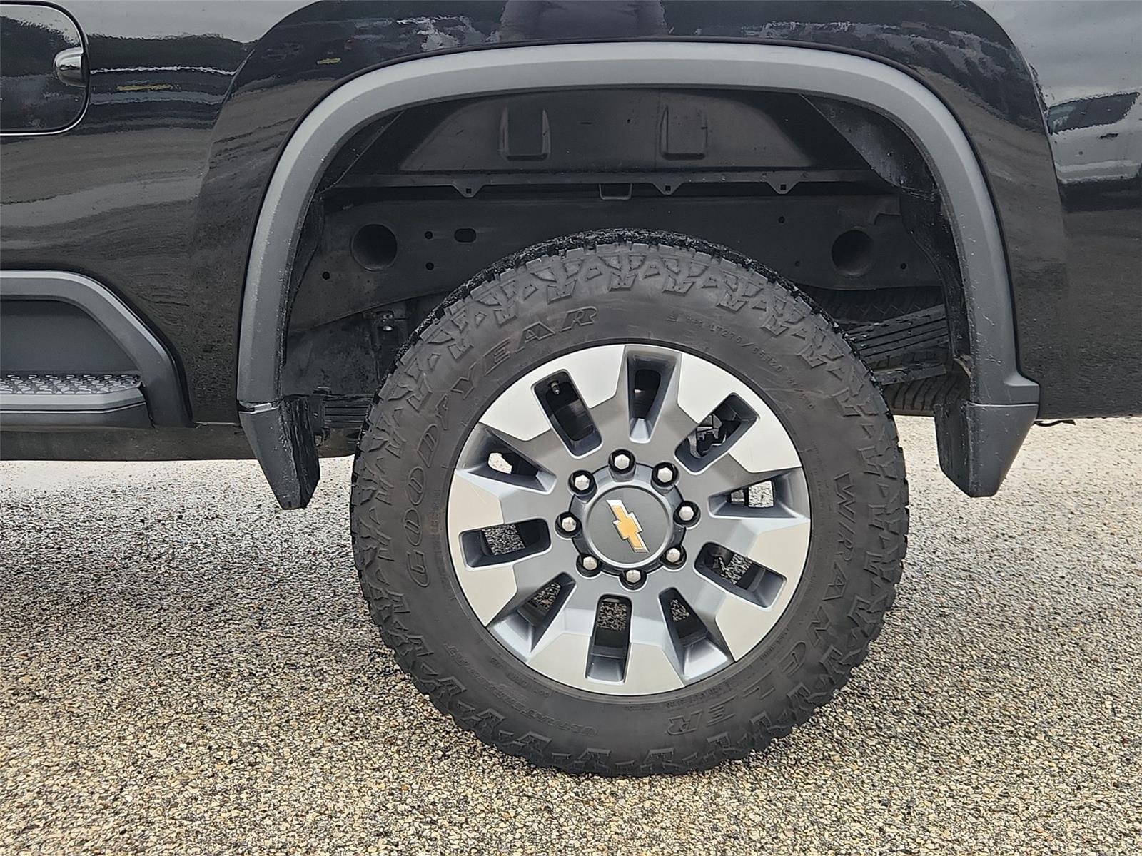 Used 2022 Black Chevrolet Custom image 30