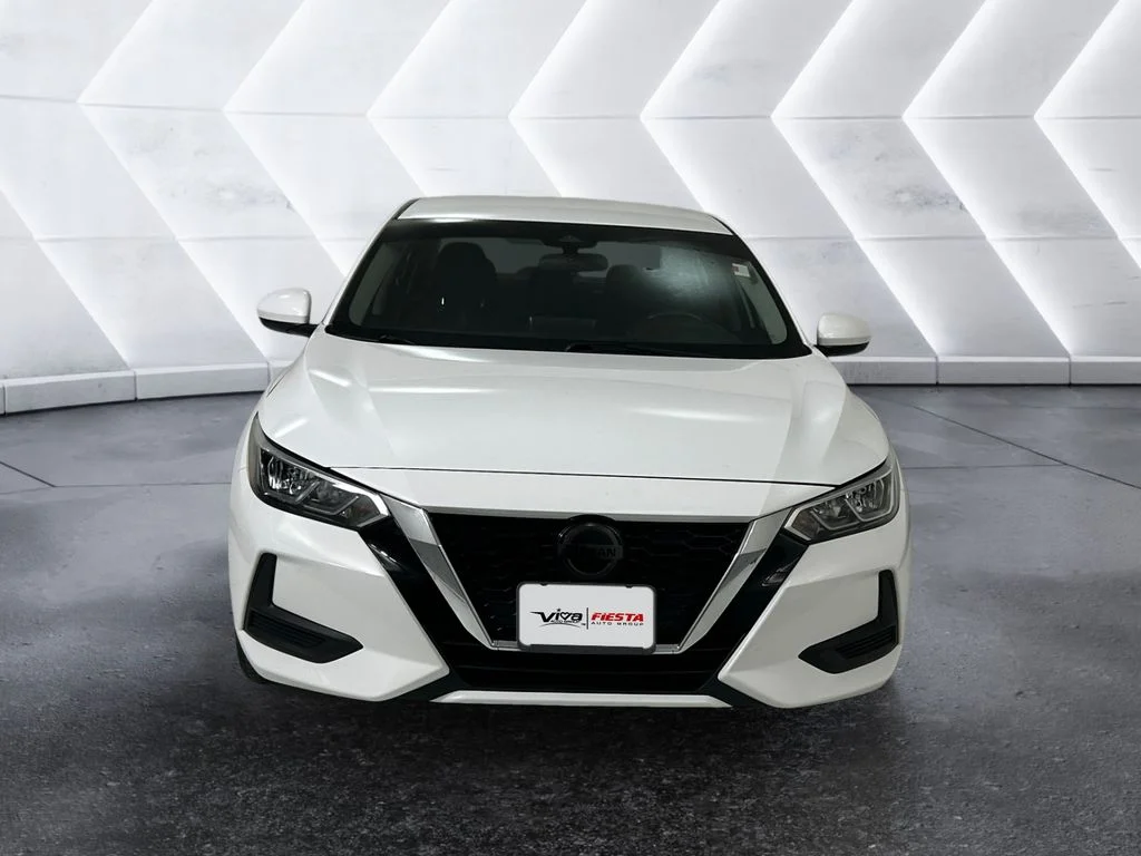 Used 2023 White Nissan SV image 2