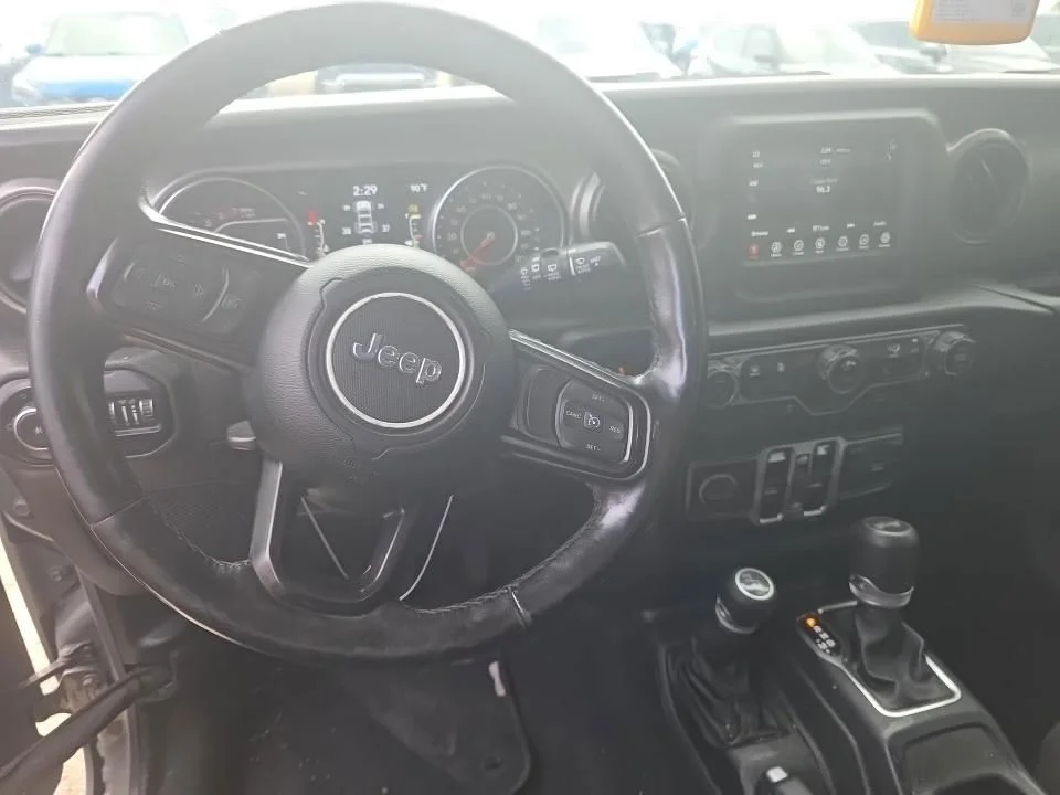 Used 2021 Gray Jeep Unlimited Willys image 7