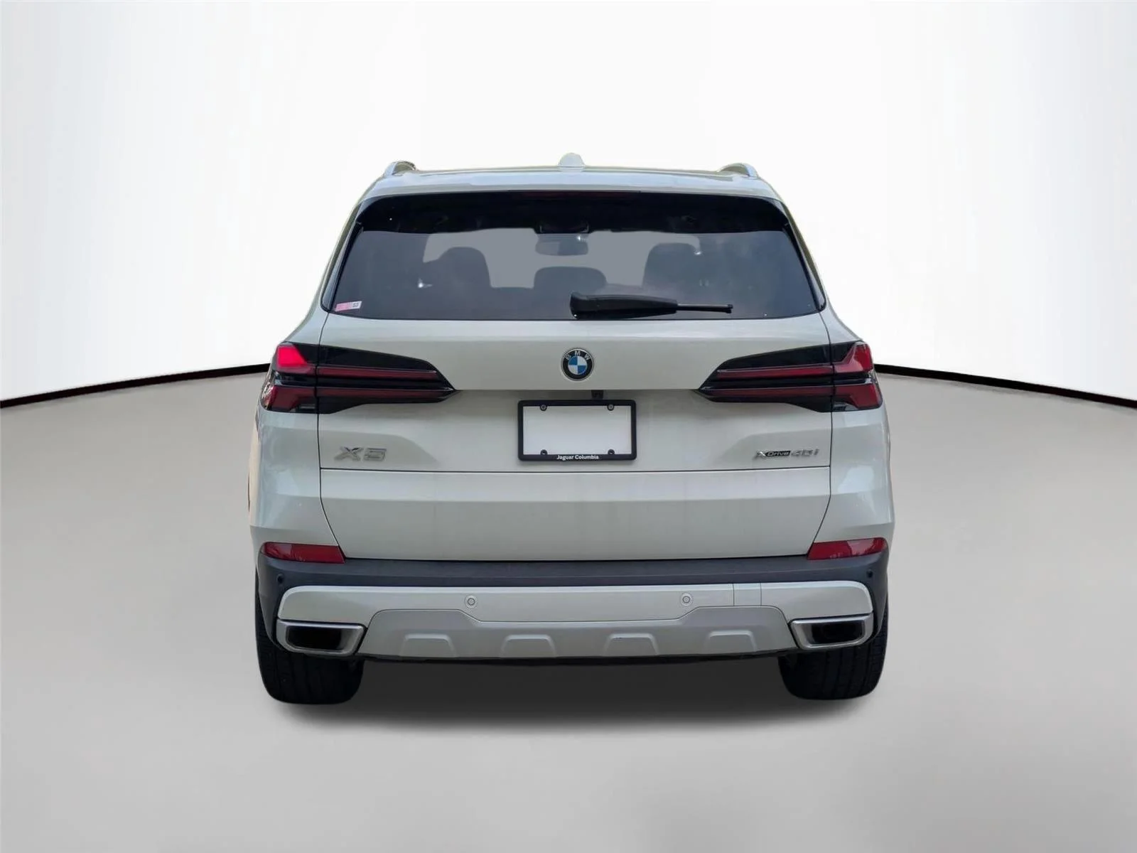 Used 2024 Alpine White BMW xDrive40i image 6