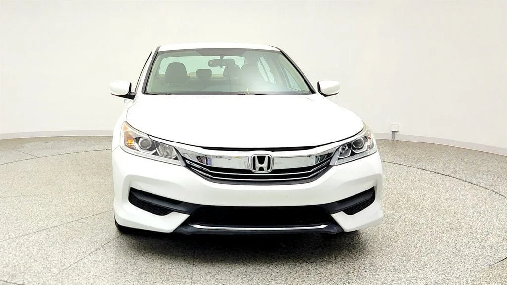Used 2017 White Orchid Pearl Honda LX CVT image 2