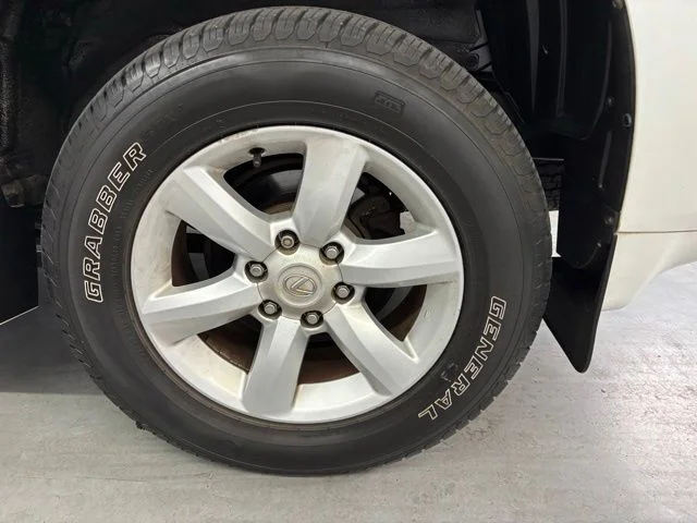 Used 2010 White Lexus 460 image 8