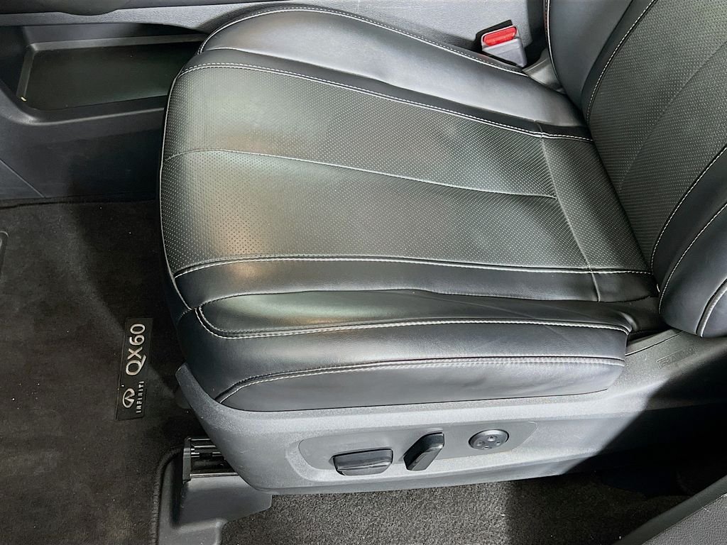 Used 2023 Blue INFINITI LUXE image 19