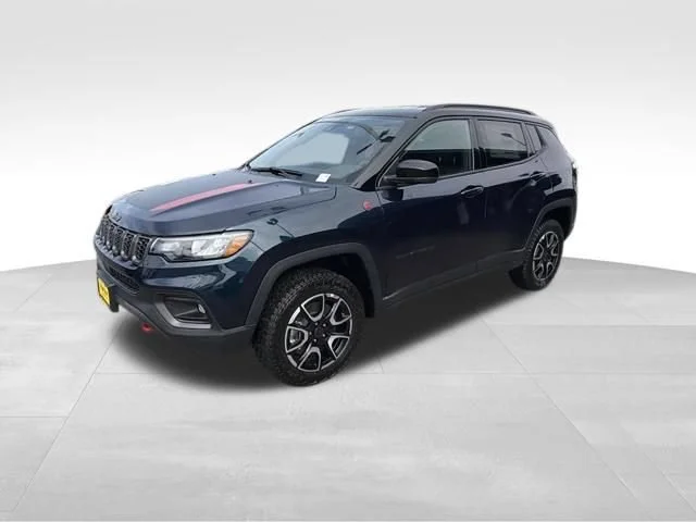 New 2026 Fathom Blue Pearl Coat Jeep Trailhawk image 3