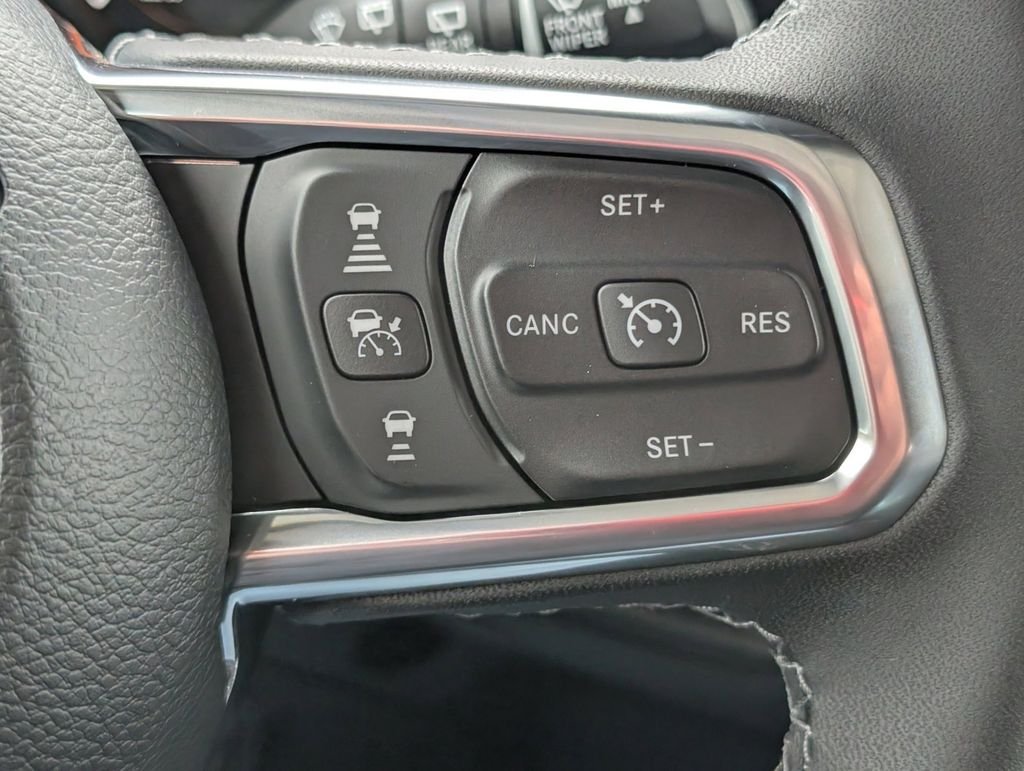 2026 Jeep Wrangler 4-Door Sahara - Photo 27