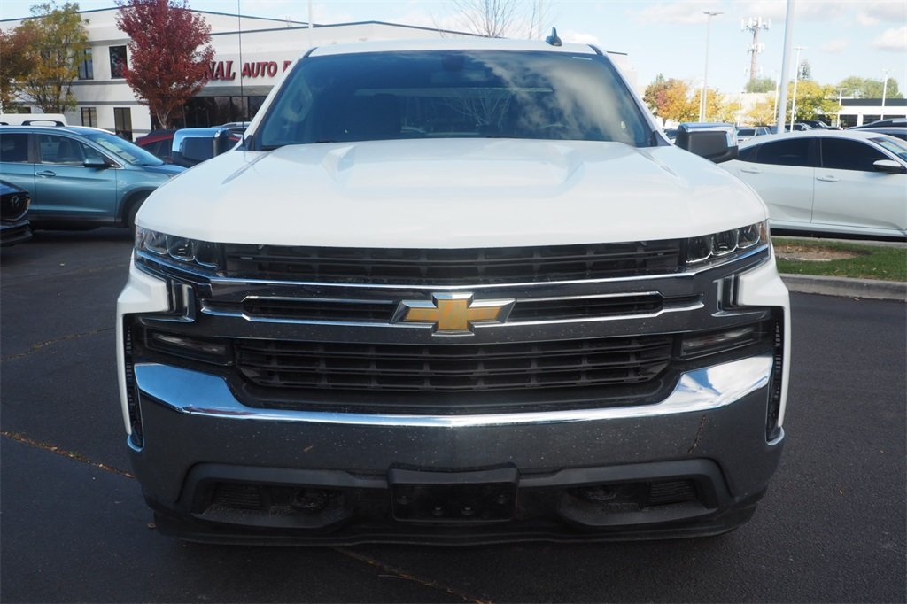 2020 Chevrolet Silverado 1500 LT photo 2