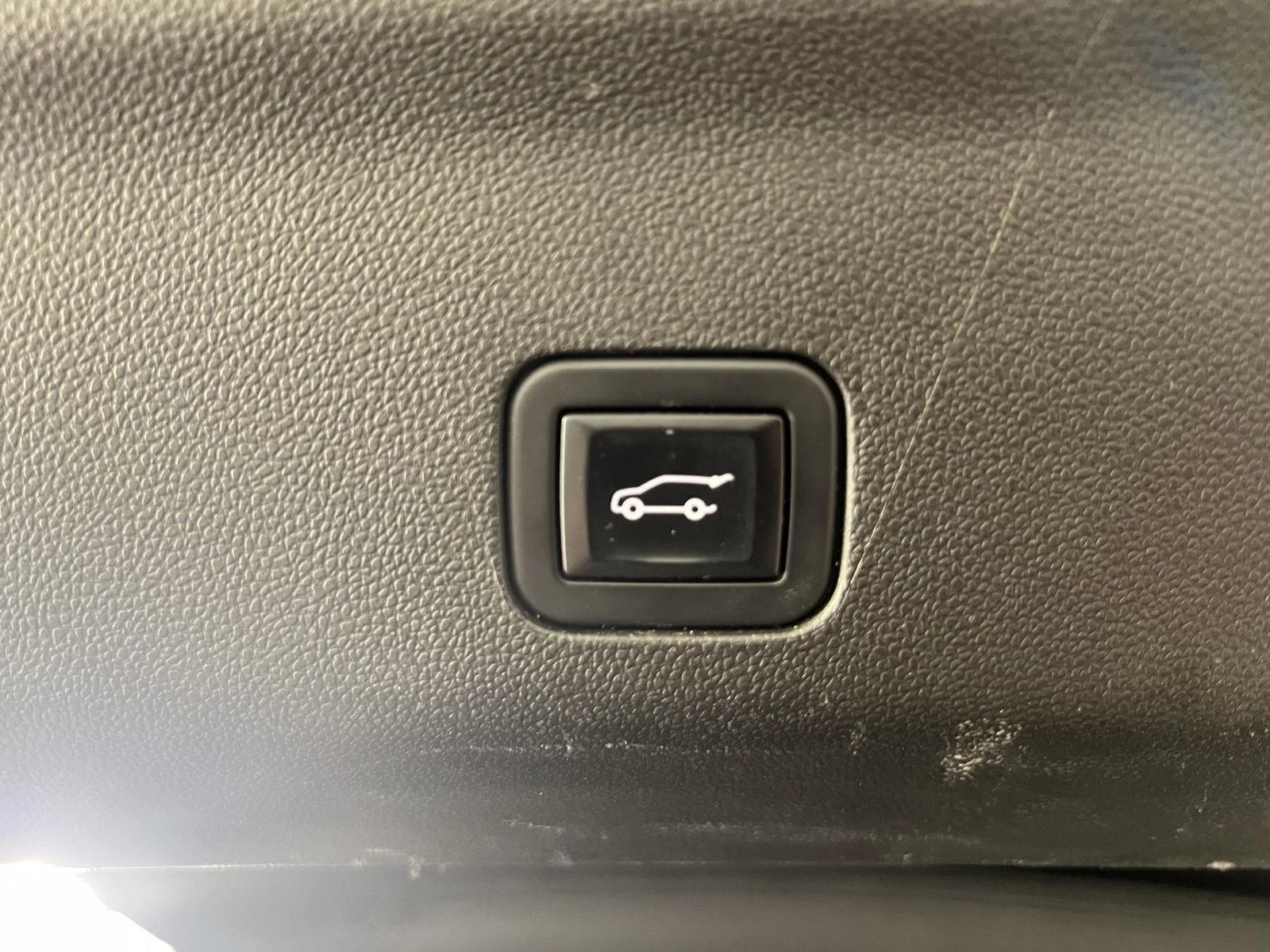 Used 2021 Steel Metallic Chevrolet RST image 27