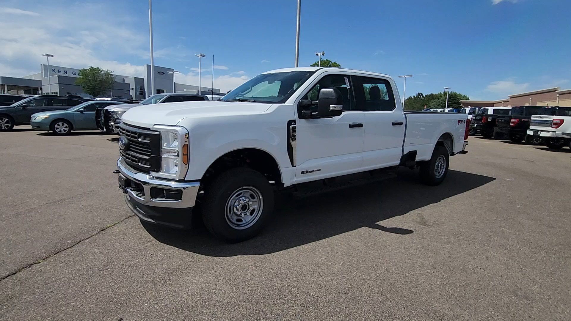 New 2026 Oxford White Ford XL image 2