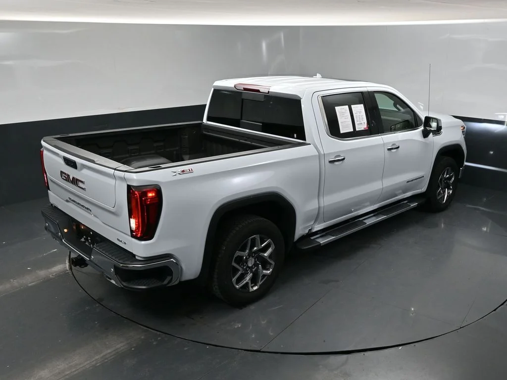 Used 2026 White GMC SLT image 41