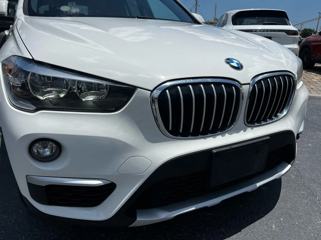 Used 2018  BMW xDrive28i image 14
