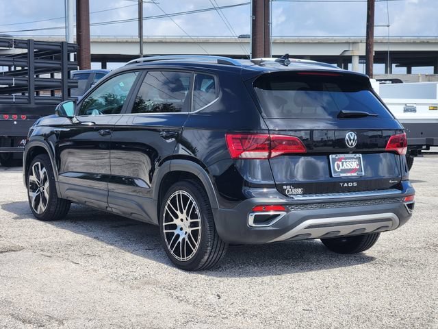 Used 2022  Volkswagen SEL image 5