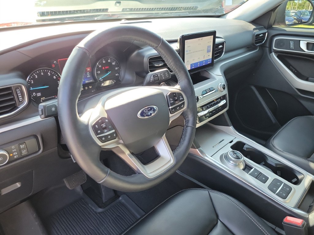 Used 2021 Red Metallic Ford XLT image 23