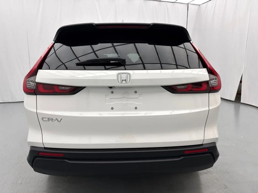 New 2026 Platinum White Pearl Honda LX image 7