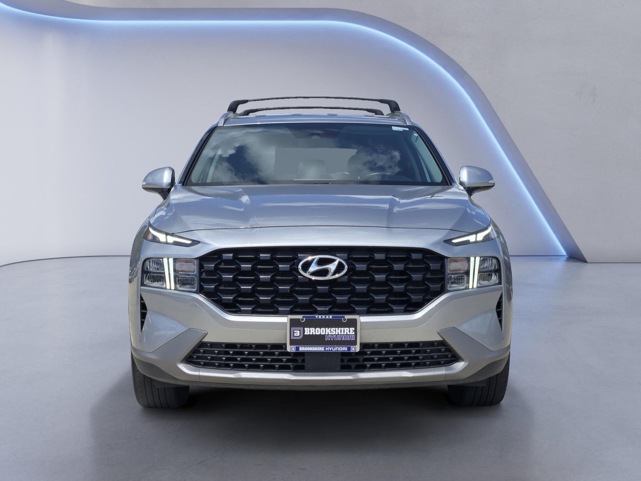 Used 2023 Shimmering Silver Hyundai SEL image 2