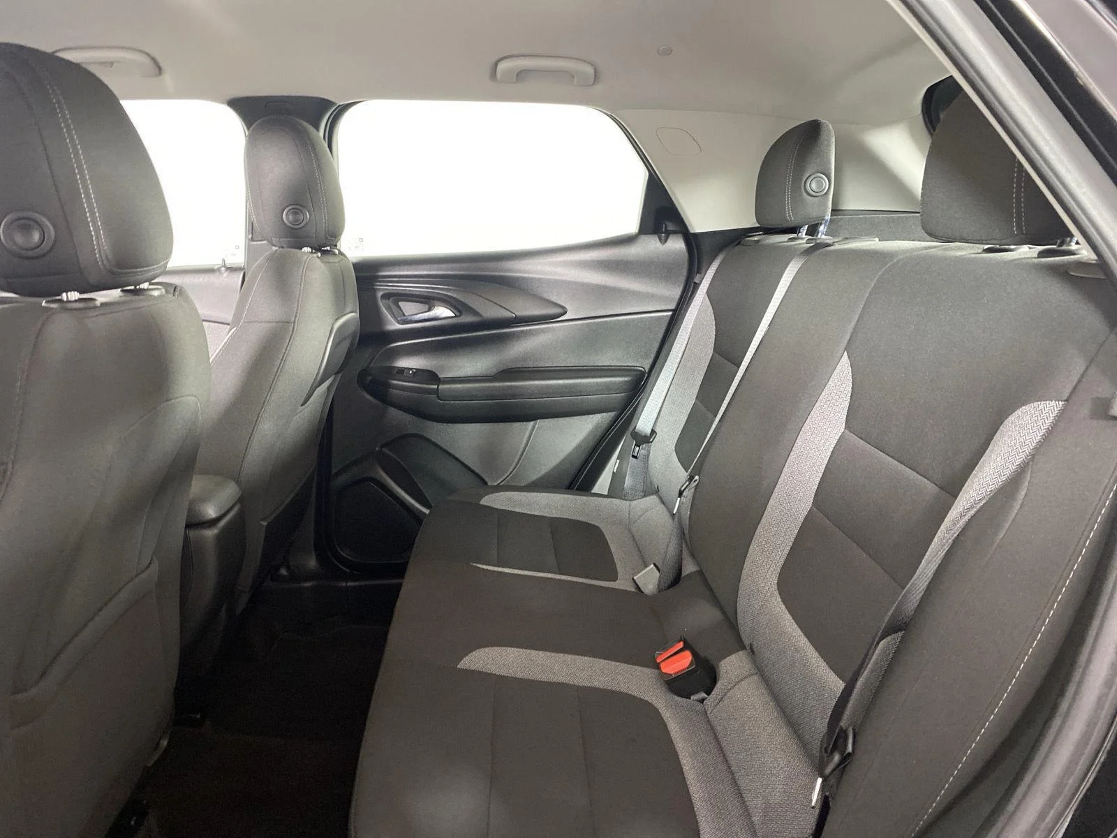 Used 2022 MOSAIC BLACK METALLIC Chevrolet LS image 21
