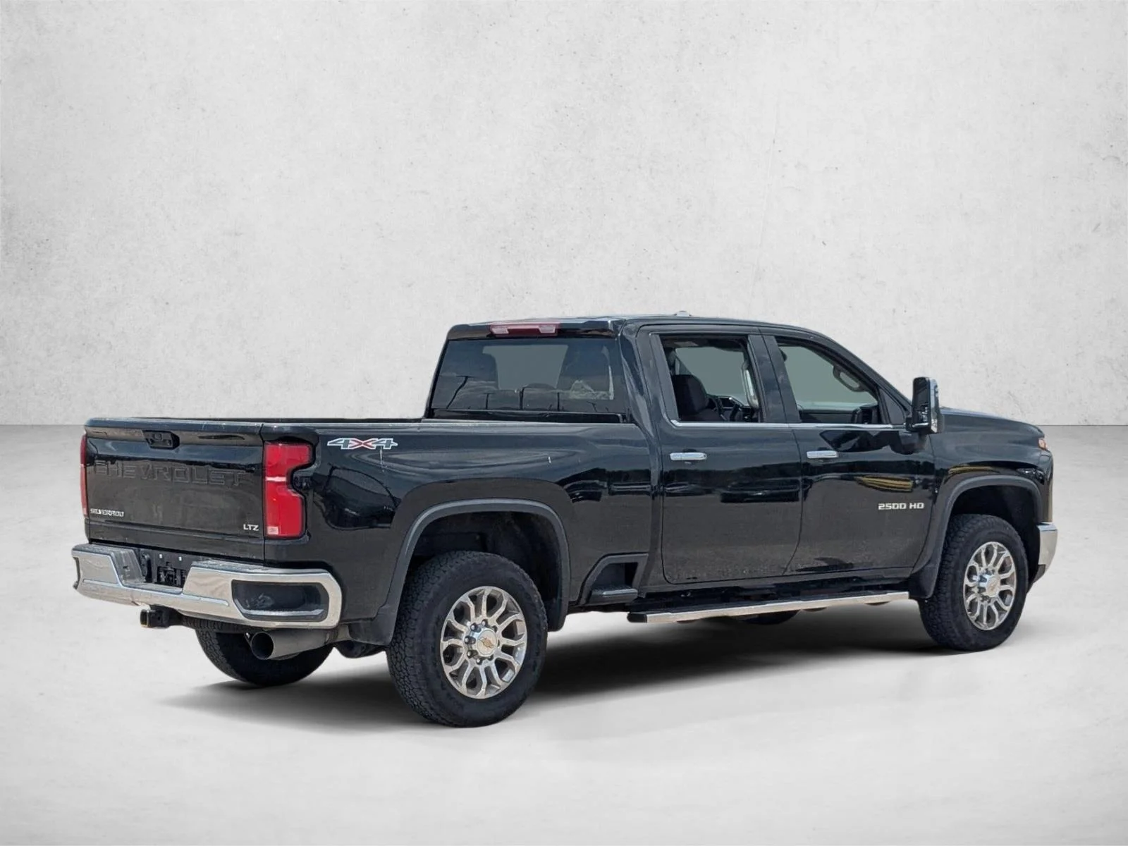 Used 2025 Black Chevrolet LTZ image 5