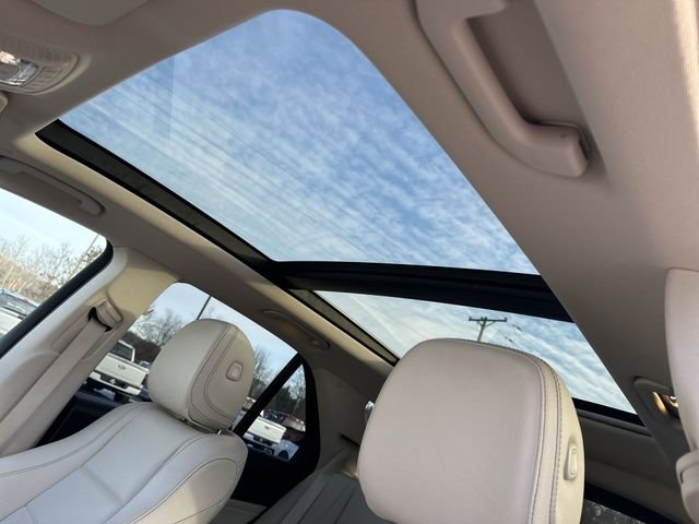 Used 2023  Mercedes-Benz GLE 450 image 18