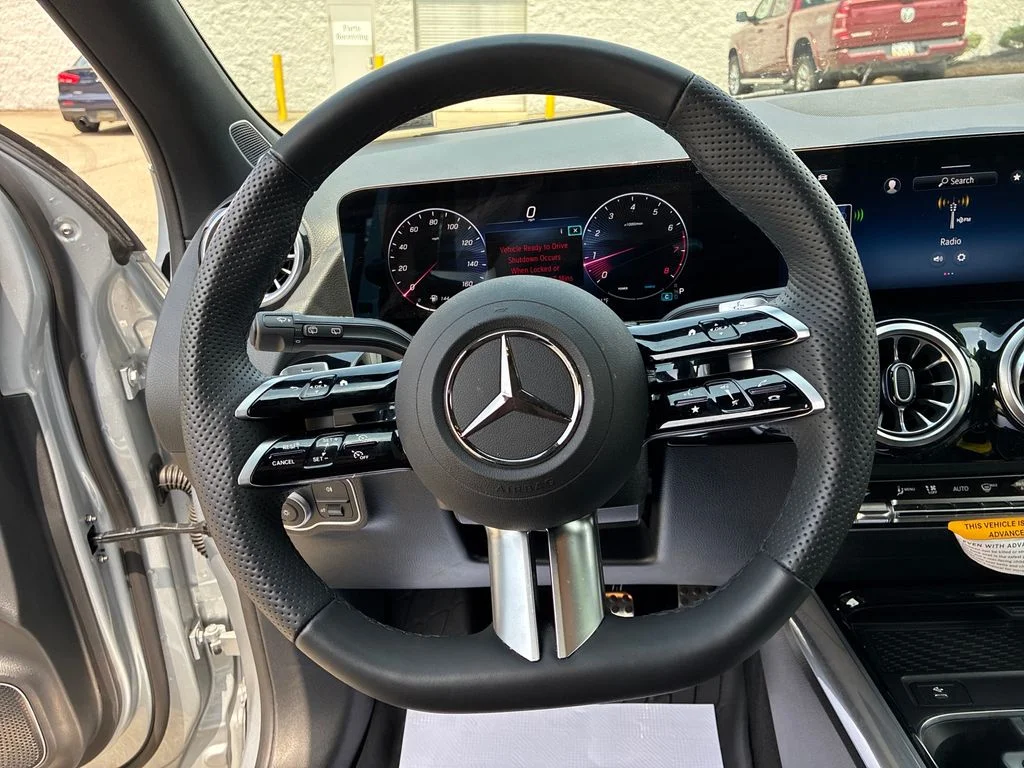 Used 2026 Silver Mercedes-Benz GLA 250 image 14