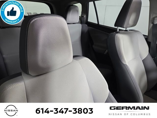 Used 2015 Gray Toyota XLE image 19