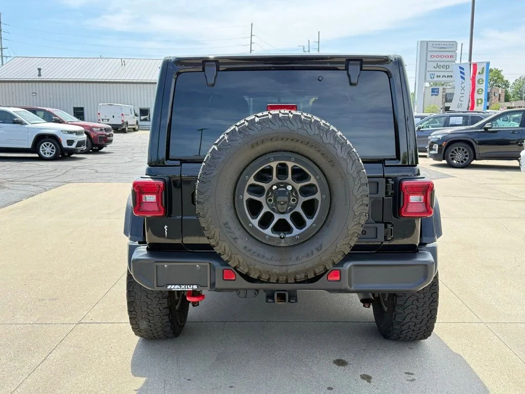 Used 2023 Black Jeep Rubicon image 6