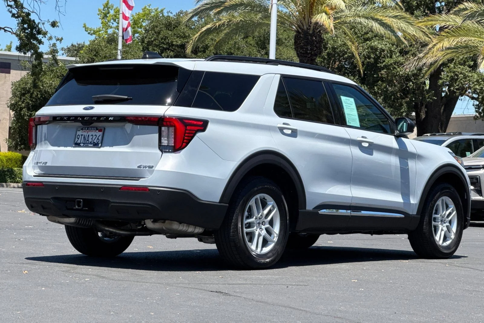 Used 2025 White Ford Active image 3