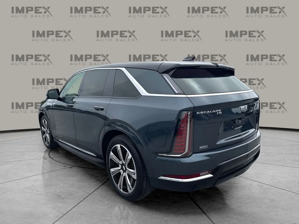 Used 2025 Black Cadillac Luxury 1 image 3