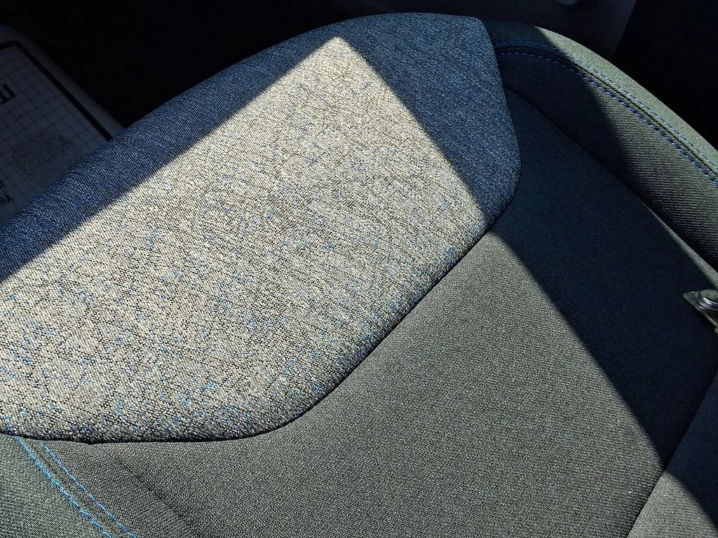 Used 2025 Gray Ford XLT image 27
